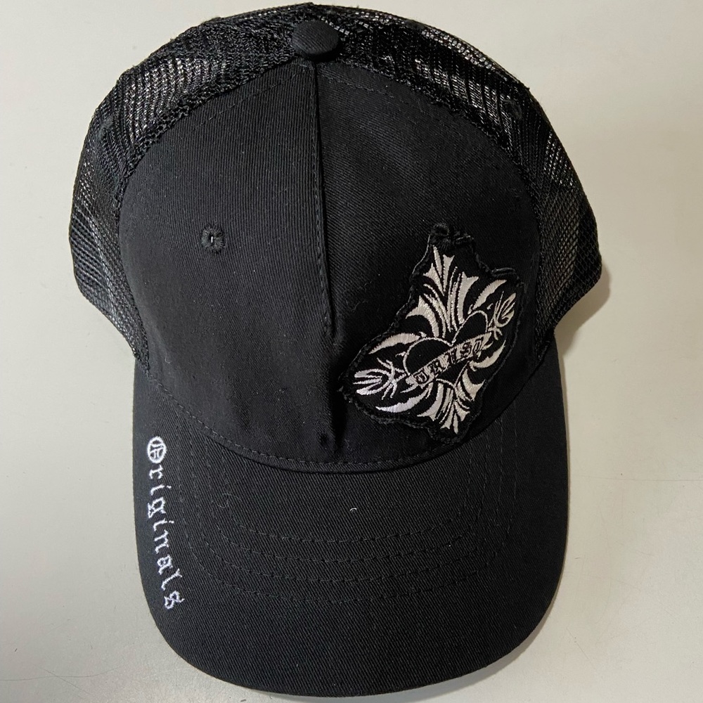 New! Von Dutch Black Trucker Hat